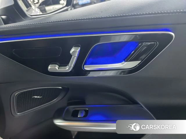Mercedes-Benz Class C 2023 Белый из Китая, фото 6