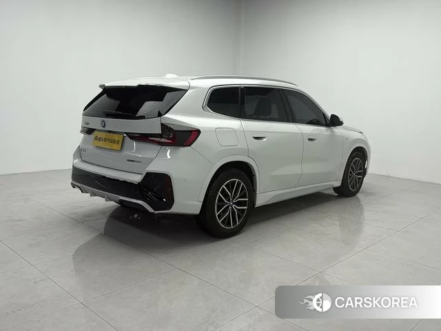 BMW iX1 2024 Белый из Китая, фото 6