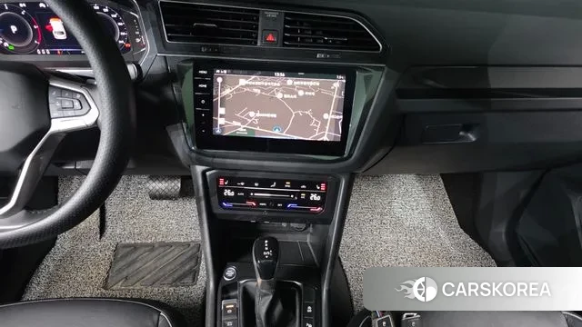 Volkswagen Tiguan second Generation 2022 Серебряный из Кореи, фото 6