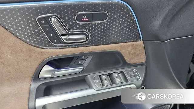 Mercedes-Benz GLB-Class X247 2025 Черный из Кореи, фото 6