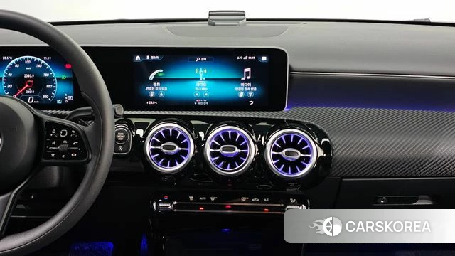 Mercedes-Benz A-Class W177 2020 Белый из Кореи, фото 6