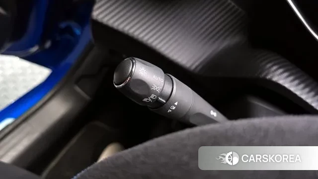 Peugeot e-208 second Generation 2020 Синий из Кореи, фото 6