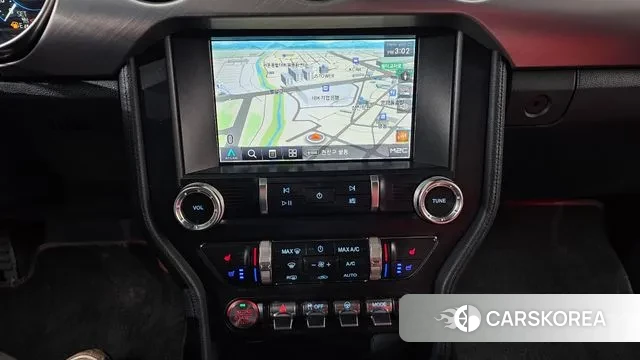 Ford Mustang 2022 Белый из Кореи, фото 6