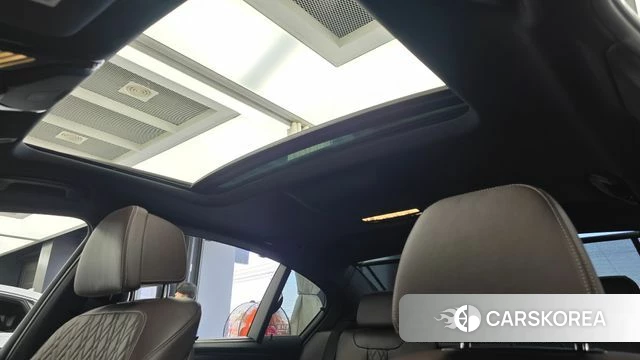 BMW 5 Series (G30) 2018 Белый из Кореи, фото 6