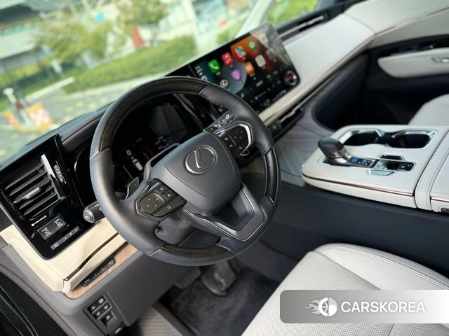 Lexus LM 2024 Черный из Китая, фото 6
