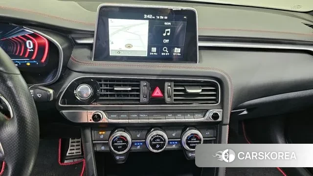 Genesis G70 2019 Белый из Кореи, фото 6