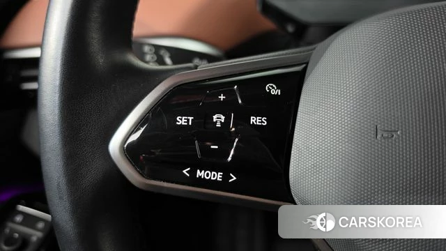 Volkswagen ID.4 2023 Черный из Кореи, фото 6
