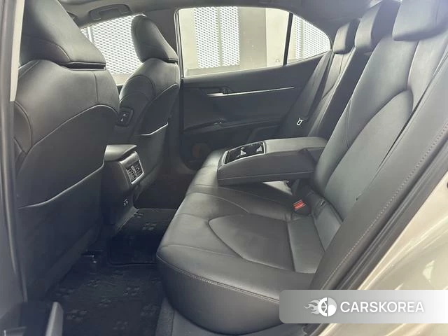 Toyota Camry 2021 Шампань из Китая, фото 6