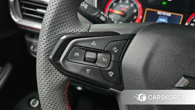 Chevrolet (GM Daewoo) Trailblazer 2023 Черный из Кореи, фото 6