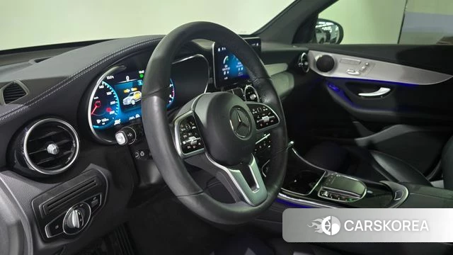 Mercedes-Benz GLC-Class X253 2021 Белый из Кореи, фото 6