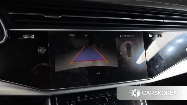 Audi Q8 (4M) 2021 Черный из Кореи, фото 6