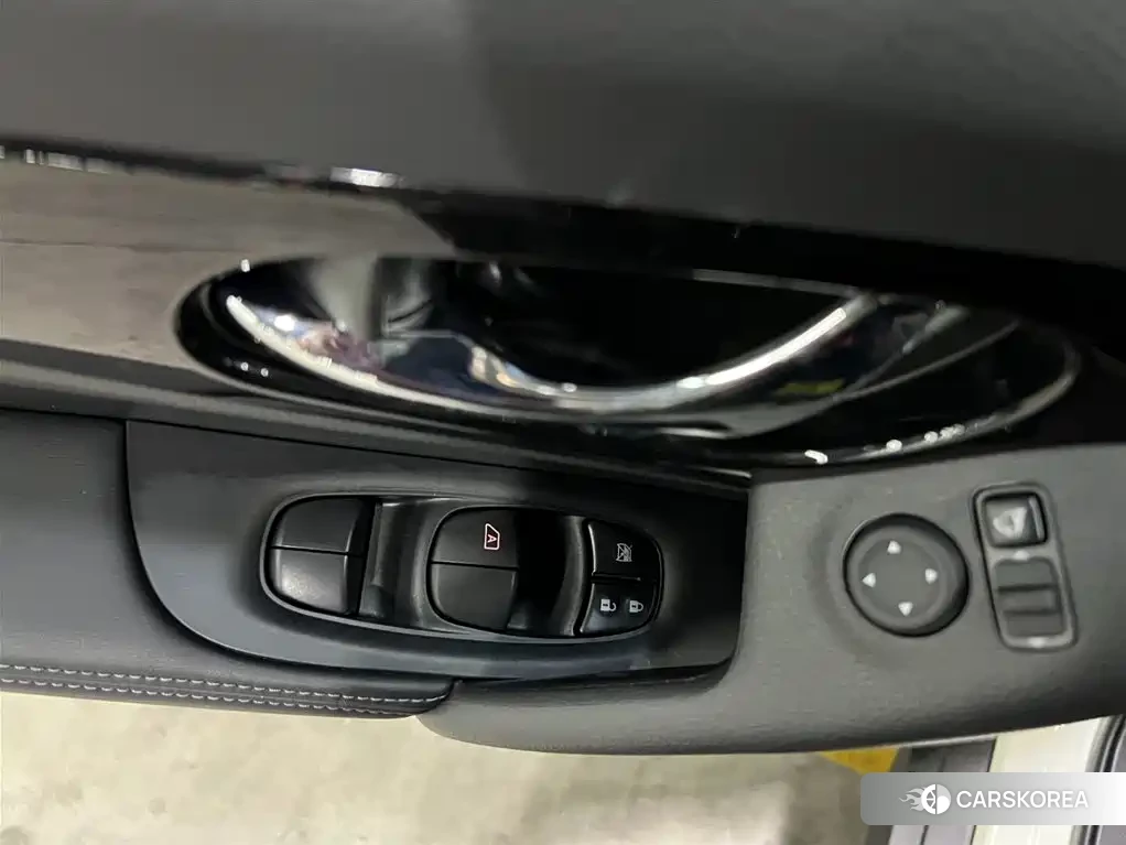 Nissan X-Trail id 4547975 из Китая 8