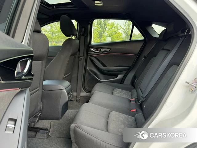 Mazda CX-4 2021 Белый из Китая, фото 6