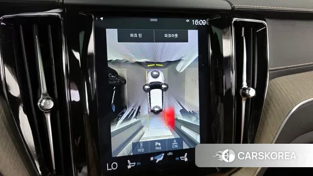 Volvo XC60 second Generation 2018 Серый из Кореи, фото 6