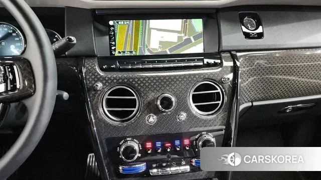 Rolls-Royce Cullinan 2023 Красный из Кореи, фото 6