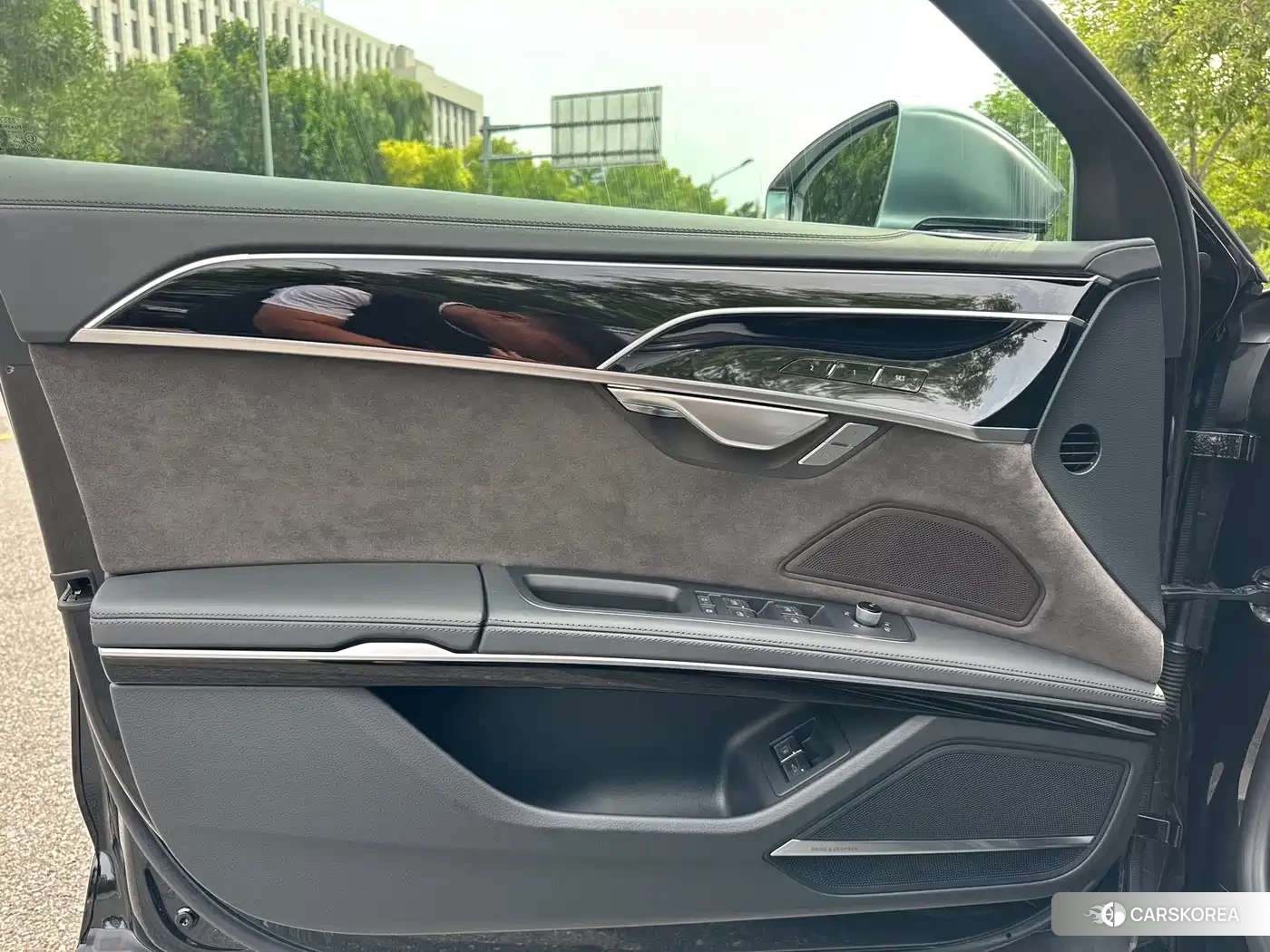 Audi A8 2021 Черный из Китая, фото 6