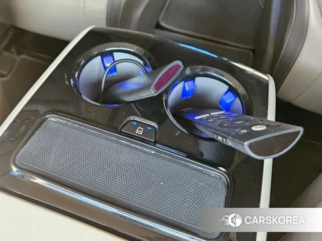 Kia The New Carnival 4th Generation 2024 Белый из Кореи, фото 6