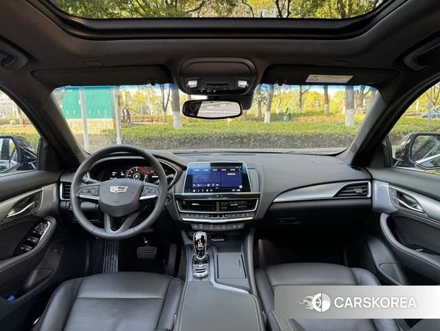 Cadillac CT5 2023 Черный из Китая, фото 6