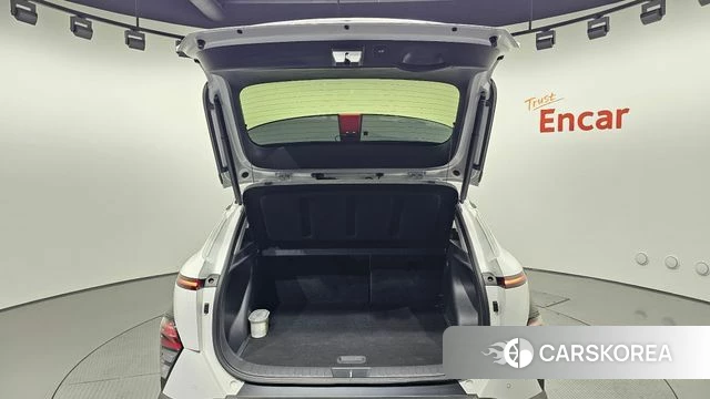 Hyundai Kona (SX2) 2024 Белый из Кореи, фото 6