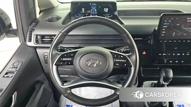 Hyundai Staria 2022 Белый из Кореи, фото 6