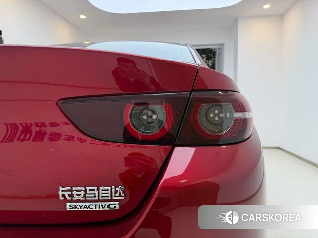Mazda 3 Angkesaila 2022 Красный из Китая, фото 6