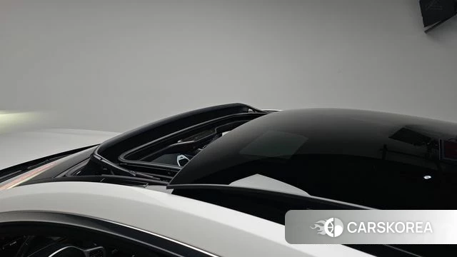 BMW 8 Series (G15) 2024 Белый из Кореи, фото 6