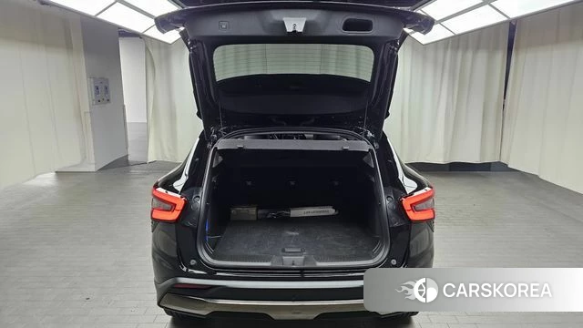 Chevrolet (GM Daewoo) Trax Crossover 2024 Черный из Кореи, фото 6