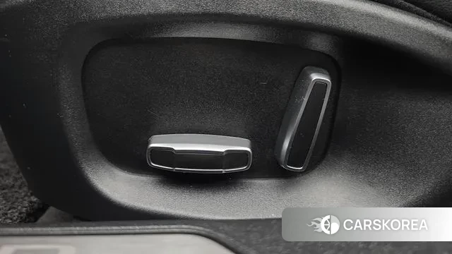 Jaguar XE 2019 Серебристо-серый из Кореи, фото 6