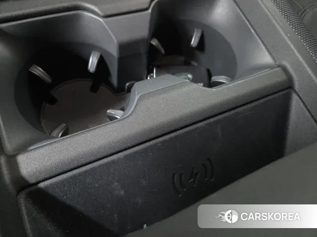 Land Rover Defender (L663) 2025 Черный из Кореи, фото 6