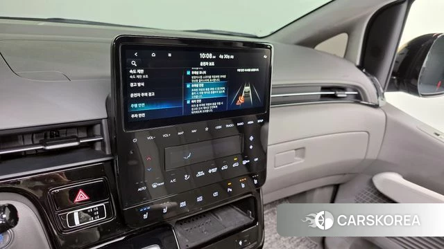 Hyundai Staria 2024 Черный из Кореи, фото 6