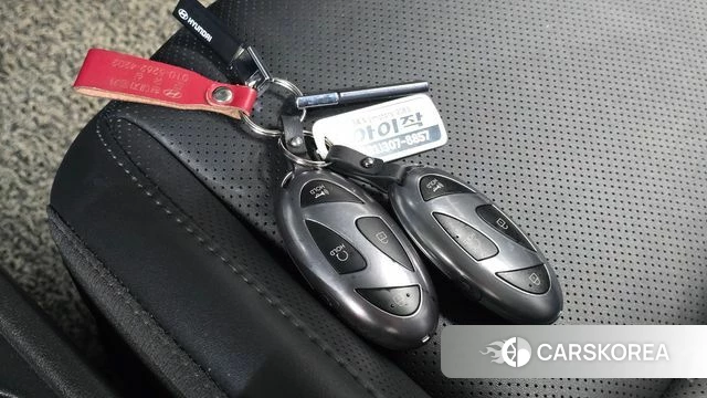 Hyundai Kona Hybrid (SX2) 2024 Серебряный из Кореи, фото 6