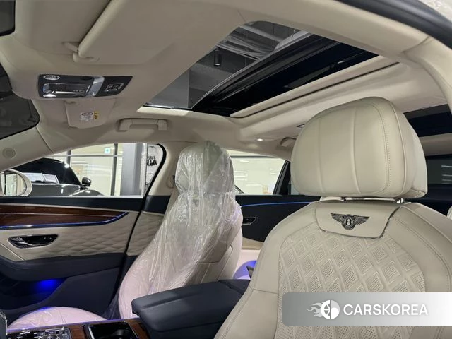 Bentley Flying Spur 3rd Generation 2021 Цвет тростника из Кореи, фото 6