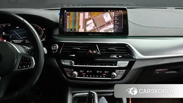 BMW 5 Series (G30) 2022 Серый из Кореи, фото 6