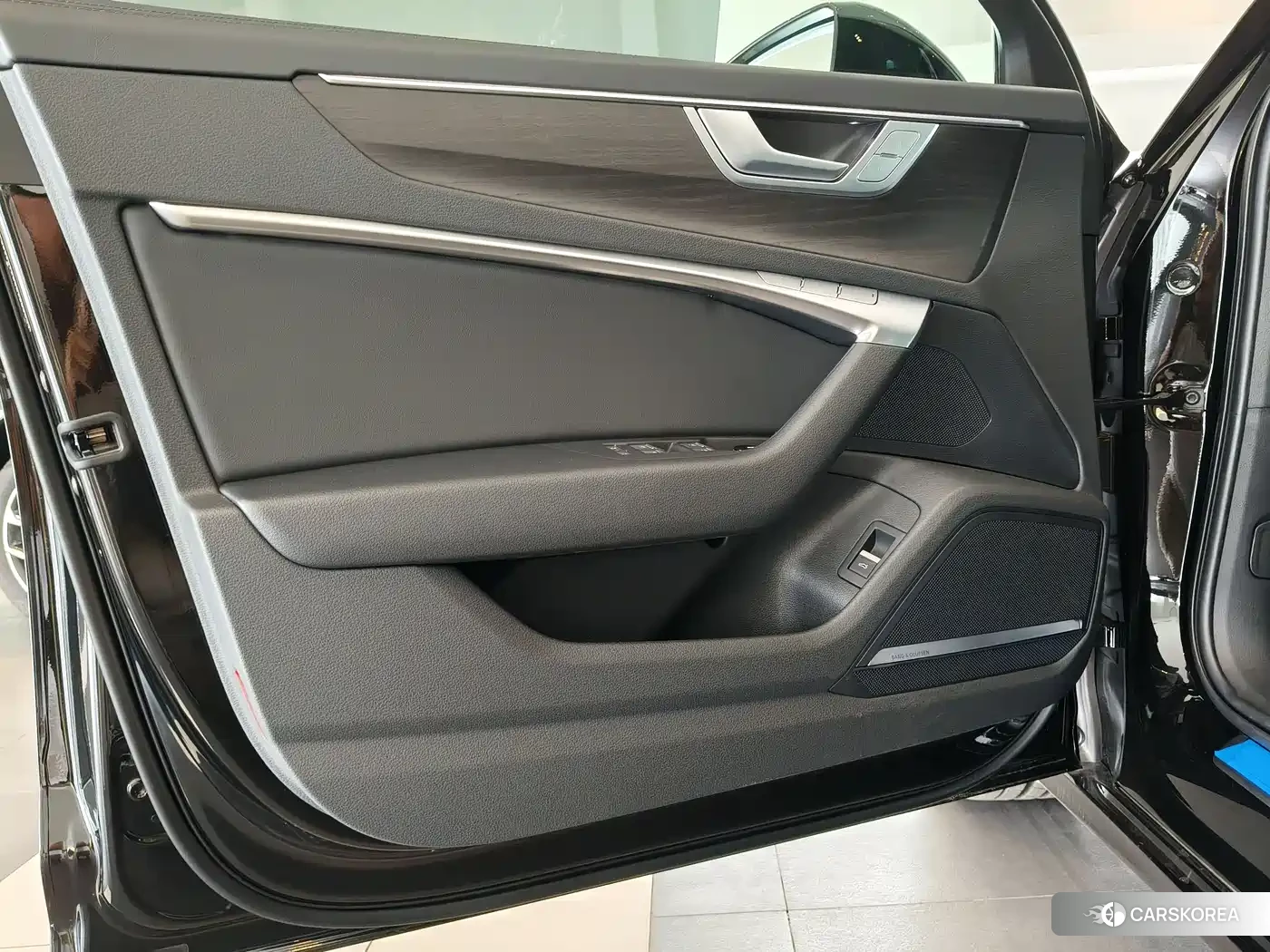 Audi A6L 2026 Черный из Китая, фото 6