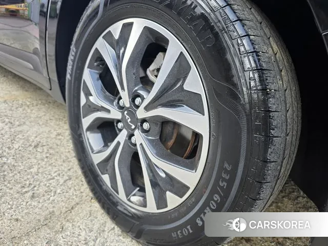 Kia Carnival 4th generation 2023 Черный из Кореи, фото 6