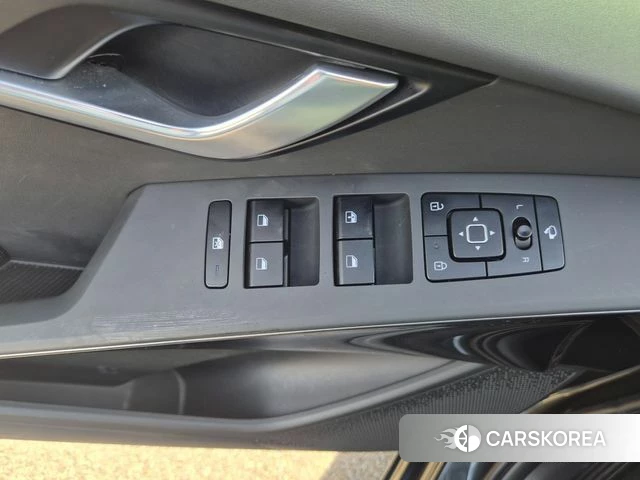 Kia Di Ol Nu Niro 2024 Серый из Кореи, фото 6