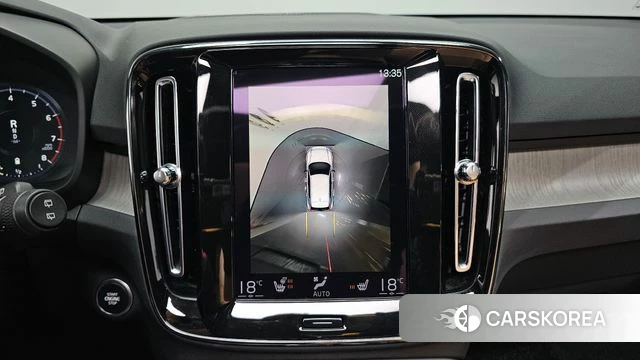 Volvo XC40 2021 Белый из Кореи, фото 6