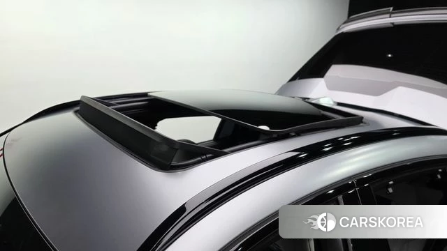 BMW X6M (G06) 2025 Серебристо-серый из Кореи, фото 6