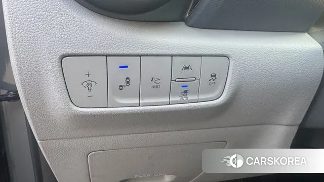 Hyundai Kona Electric 2020 Серебристо-серый из Кореи, фото 6