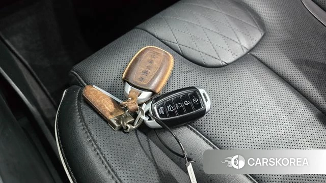 Hyundai Palisade 2022 Белый из Кореи, фото 6