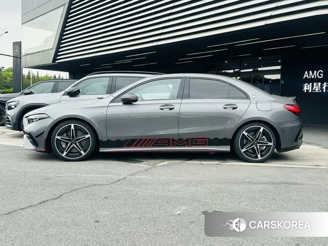 Mercedes-Benz Class A AMG 2025 Серебристо-серый из Китая, фото 6