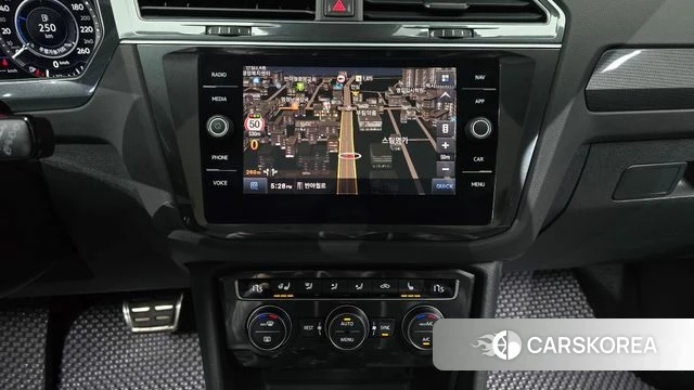 Volkswagen Tiguan second Generation 2018 Синий из Кореи, фото 6