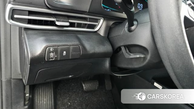 Hyundai The New Avante (CN7) 2023 Серый из Кореи, фото 6