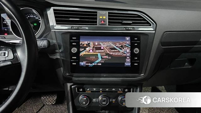 Volkswagen Tiguan second Generation 2020 Серый из Кореи, фото 6