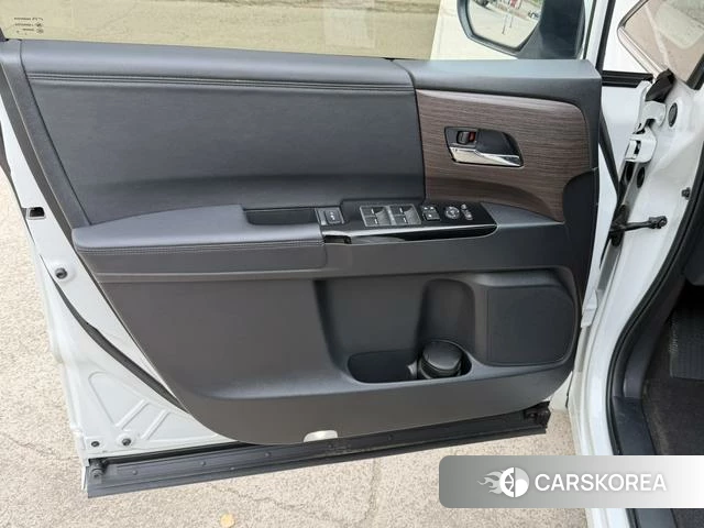 Honda Odyssey 2022 Белый из Китая, фото 6