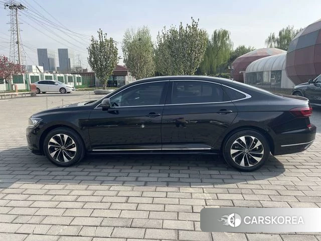Volkswagen Passat 2023 Черный из Китая, фото 6
