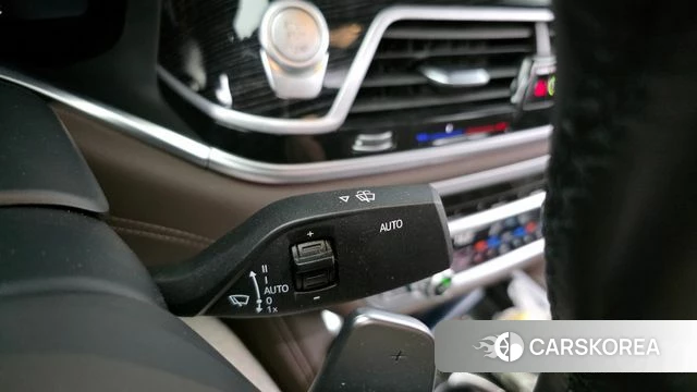 BMW 7 Series (G11) 2021 Серебристо-серый из Кореи, фото 6