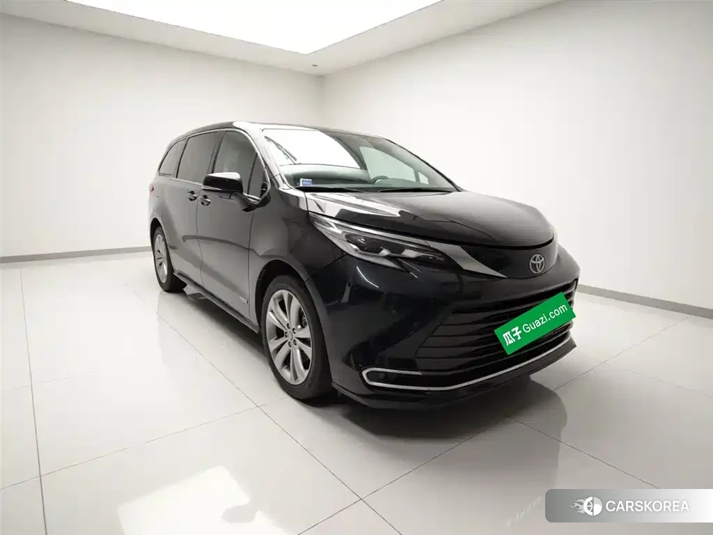Toyota Sienna 2024 Черный из Китая, фото 6