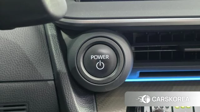 Toyota Prius 5th Generation 2023 Светло-серебряный цвет из Кореи, фото 6