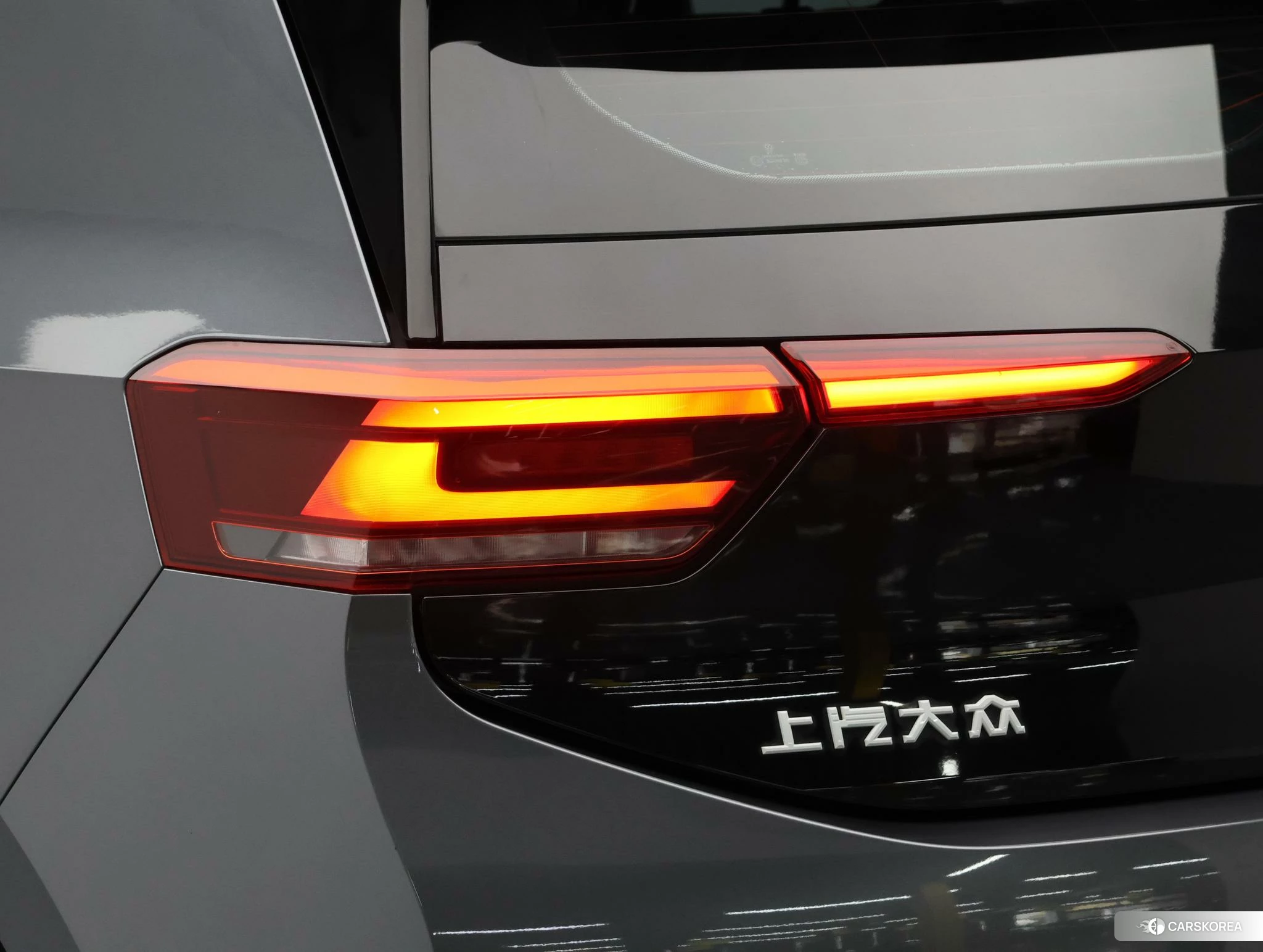 Volkswagen ID.3 2021 Темно-серый из Китая, фото 6